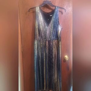 Julia Jordan Sequin Dress